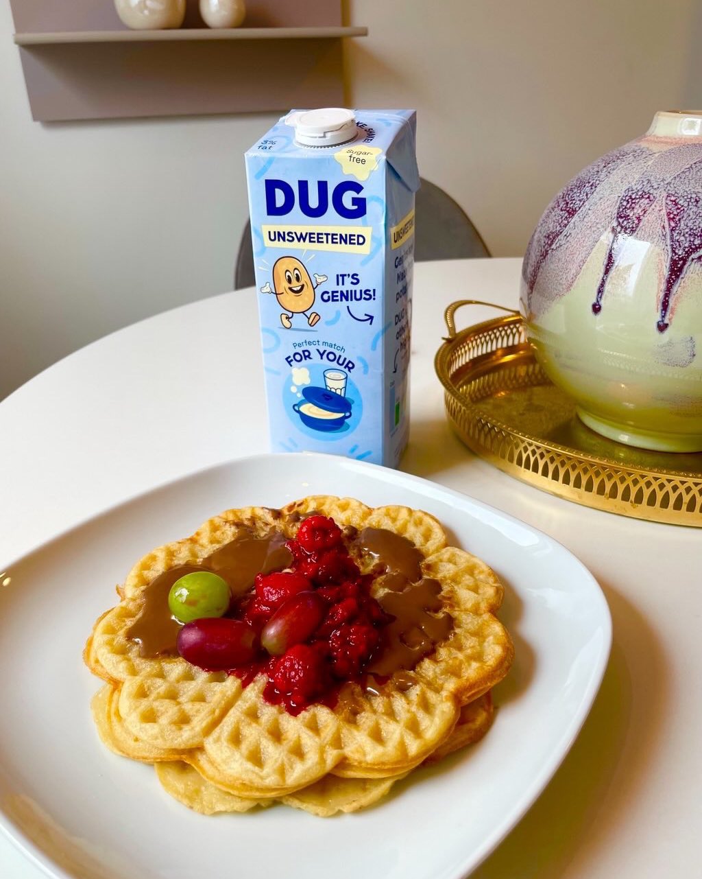 Dug Foodtech with waffles